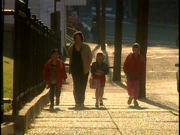 愛，就夠嗎？Is Love Enough？(標題圖檔)